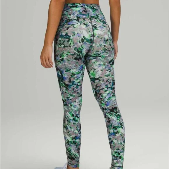 Lululemon Swift Speed High Rise Tight 25"
Rapid Flourish Multi - Picture 6 of 6